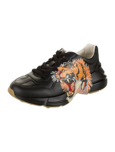 scarpe gucci nere tigre|gucci tiger sneakers.